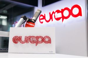 Patru directori de la EUROPA FM au demisionat în aceeași zi