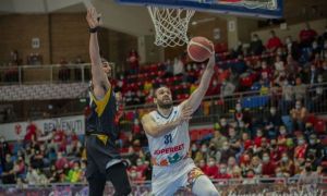 CSM Oradea merge în sferturile FIBA Europe Cup de pe locul I al grupei K