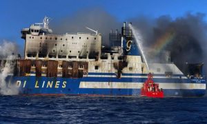 Primul DECES după incendiul de la bordul feribotului din Corfu