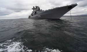 Navă militară rusă, amplasată strategic în apele Mării Negre