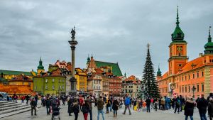 Polonia este sufocată: Varșovia și Cracovia NU mai primesc REFUGIAȚI ucraineni 