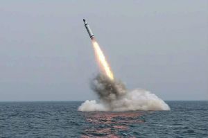 Rusia atacă Ucraina cu RACHETE DE CROAZIERĂ lansate din Marea Neagră și Marea Caspică