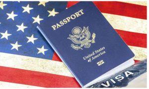 Majoritatea cetăţenilor americani vrea ELIMINAREA vizelor pentru cetăţenii români
