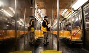 ULTIMA ORĂ: Atac armat la metroul din New York. 13 oameni sunt răniți