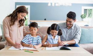 DOCUMENT. Cursuri pentru părinți! Ministerul Educației a lansat Strategia Națională de Educație Parentală