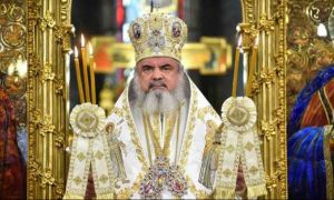 Patriarhul Daniel: Femeile credincioase se străduiesc să-și împlinească vocația sau misiunea lor