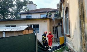INCENDIU la acoperișul unei clădiri a Spitalului din Sighetu Marmației