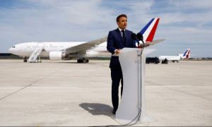 Emmanuel Macron a ajuns în România. Semnificația vizitei președintelui francez