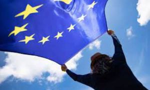 Eurobarometru: Românii sunt receptivi privind știrile despre UE și Parlamentul European