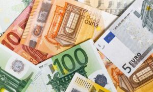Consiliul European: Croația va adera la moneda EURO la 1 ianuarie 2023