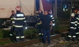 ULTIMA ORĂ: Locomotiva unui tren de călători a luat FOC în Ploiești
