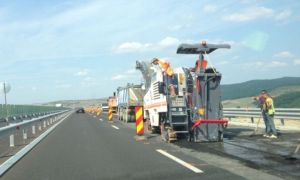 INFOTRAFIC: Restricții de circulație pe autostrăzile A1 și A2, pentru efectuarea unor lucrări