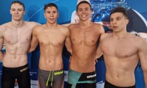 AUR pentru ștafeta României în proba de 4x100m liber, la CM de înot pentru juniori
