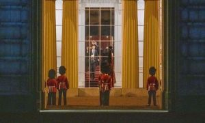 LIVE VIDEO Procesiune impresionantă la Londra. Regina Elisabeta a II-a este dusă în Parlament
