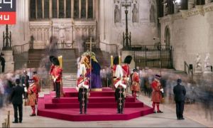 VIDEO Liderii lumi au ajuns la Londra. Joe Biden, la catafalcul Reginei Elisabeta a II-a