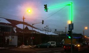 Primarul Nicușor Dan promite extinderea sistemului de semaforizare INTELIGENTĂ