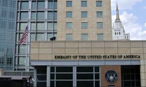  Ambasada SUA de la Moscova le cere cetățenilor americani să părăsească urgent Rusia
