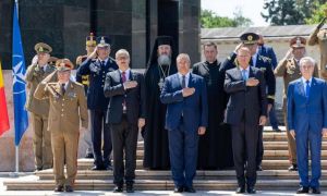 SURSE. Premierul Ciucă urmează să-i ceară DEMISIA lui Vasile Dîncu de la șefia Ministerului Apărării
