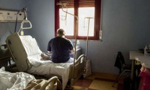 Câți pacienți internați părăsesc spitalul cu INFECȚII asociate asistenței medicale