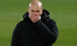 Zidane, lăsat cu ochii-n soare!