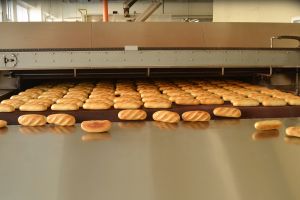 Cel mai cel mai mare producător de pâine din România, VÂNDUT mexicanilor