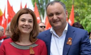 Fostul președinte moldovean Igor Dodon și soția sa, trimiși în judecată pentru fals în acte