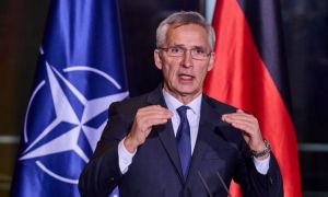Șeful NATO cere mai mult ajutor MILITAR pentru Ucraina