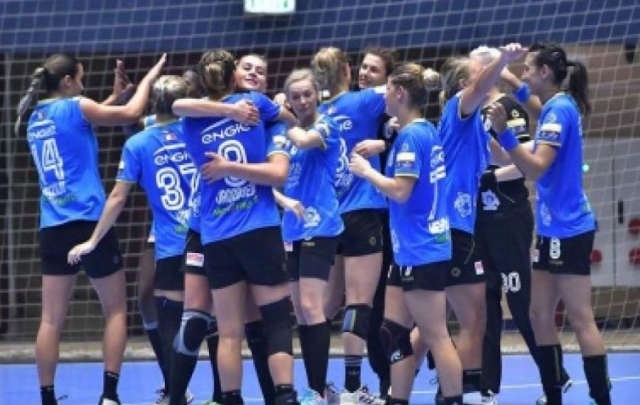 Handbal feminin: CSM București, calificată în semifinalele Cupei României