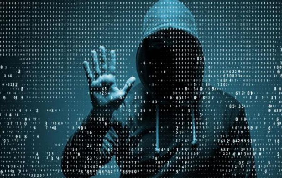 Cum au reușit trei hackeri români să pună în PERICOL Estonia și Lituania