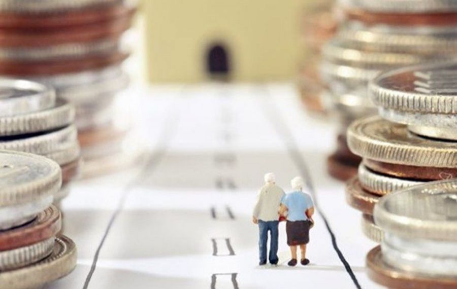 Pensionarii au ieșit în stradă: Cer mărirea pensiilor cu 40%