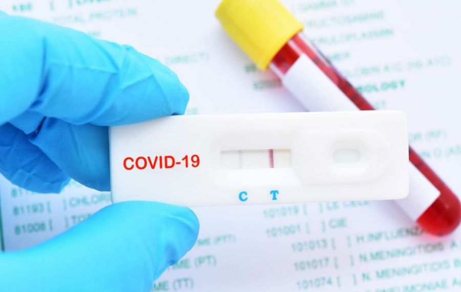 REGULI NOI pentru suspecții de coronavirus. SIMPTOMATICII vor face teste rapide la UPU. Ce se întâmplă cu asimptomaticii