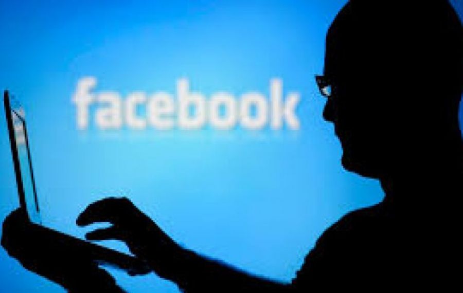 Pedeapsă cu ÎNCHISOAREA pentru cei care deschid conturi false de Facebook