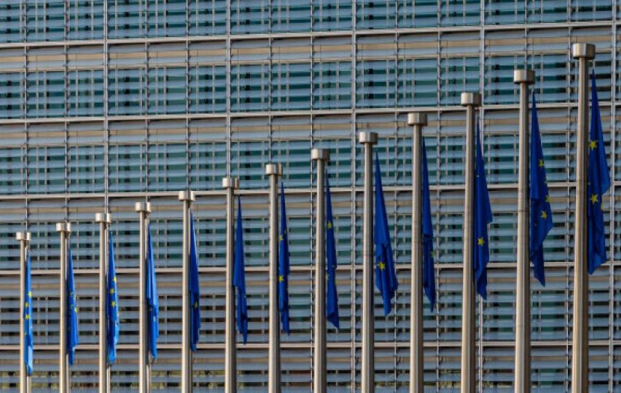 România, CERTATĂ de Comisia Europeană pentru greșeli în domeniul telecomunicațiilor