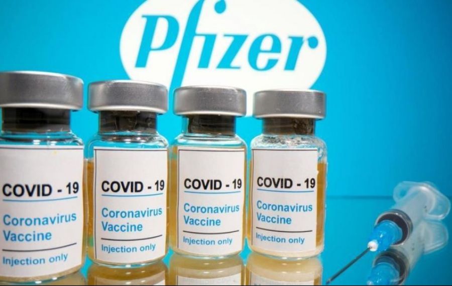 Coronavirus: O a treia doză a vaccinurilor Pfizer și Moderna ar putea fi administrată pentru a spori imunitatea