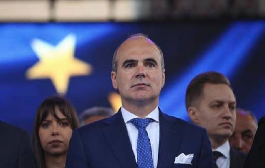 Rareș Bogdan, avertisment pentru Orban: Ar putea conduce un partid bolnav, cu frustrări majore