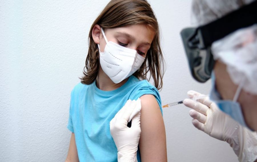 Decizia INEDITĂ a Spaniei privind vaccinarea copiilor 