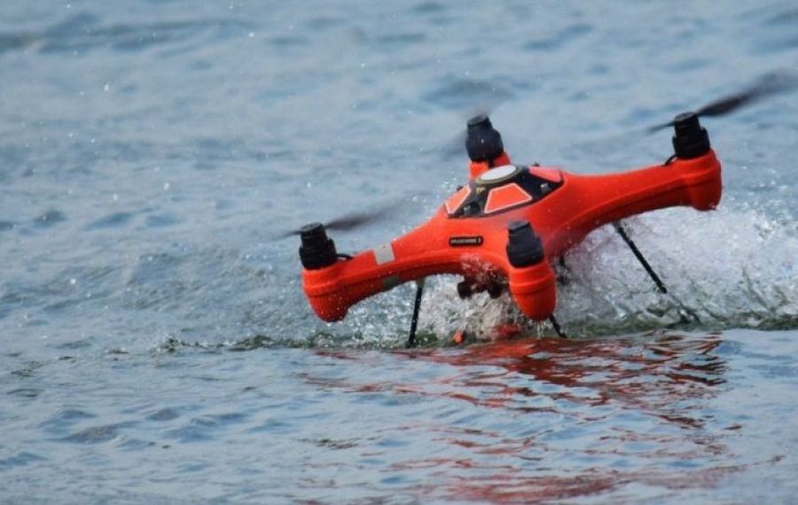 Dronă de mari dimensiuni descoperită plutind în apele Mării Negre