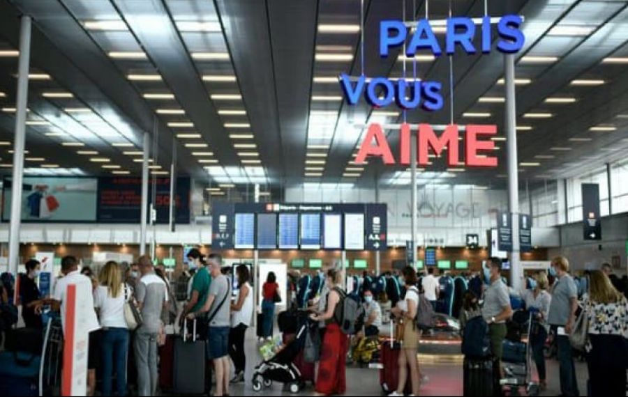 Atenționare de călătorie în Franța. Grevă pe aeroporturile din Paris