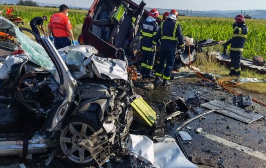 DETALII înfiorătoare despre accidentul din Bacău în care AU MURIT 7 oameni