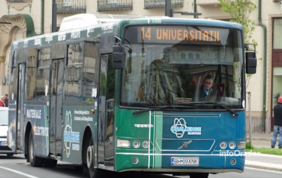 Șofer de autobuz, BĂTUT de șapte adolescenți care nu purtau mască