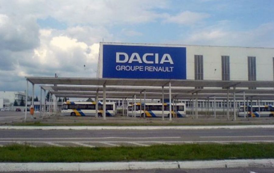 Uzina Dacia de la Mioveni a întrerupt producția: 11.000 de angajați vor sta acasă timp de o săptămână