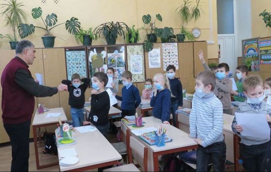 Clasele din școlile românești, cele mai AGLOMERATE din Uniunea Europeană