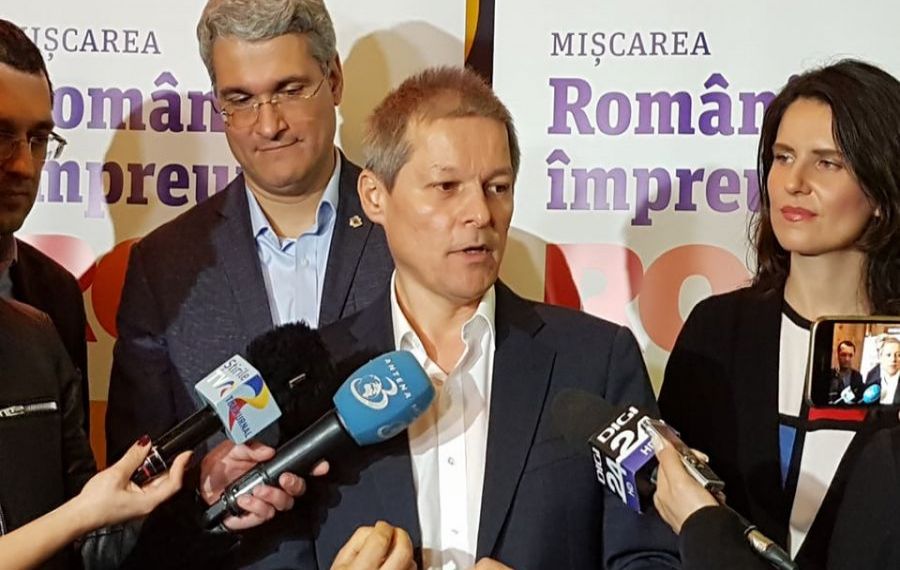DECIZIE USR: Dacian Cioloș merge în Parlament cu un guvern propriu