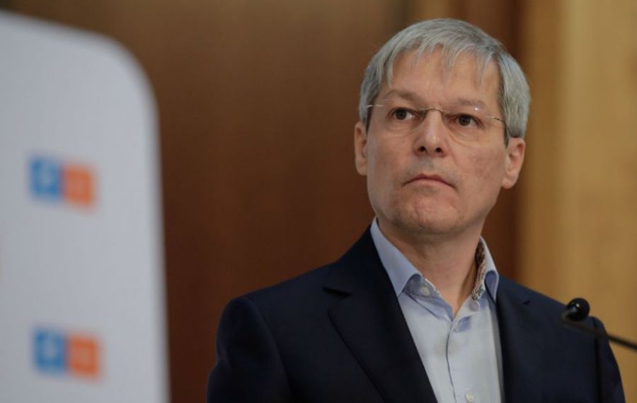 Dacian Cioloș răspunde ofertei PNL: ”Haideți să ne așezăm la masă!” 