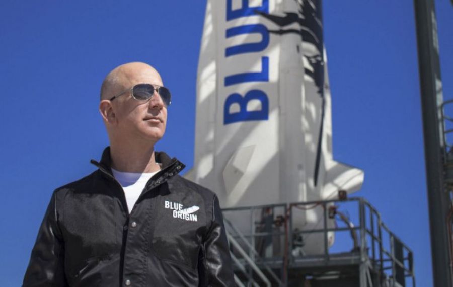 Jeff Bezos: Oamenii se vor naște în spațiu și vor vizita Pământul în vacanță