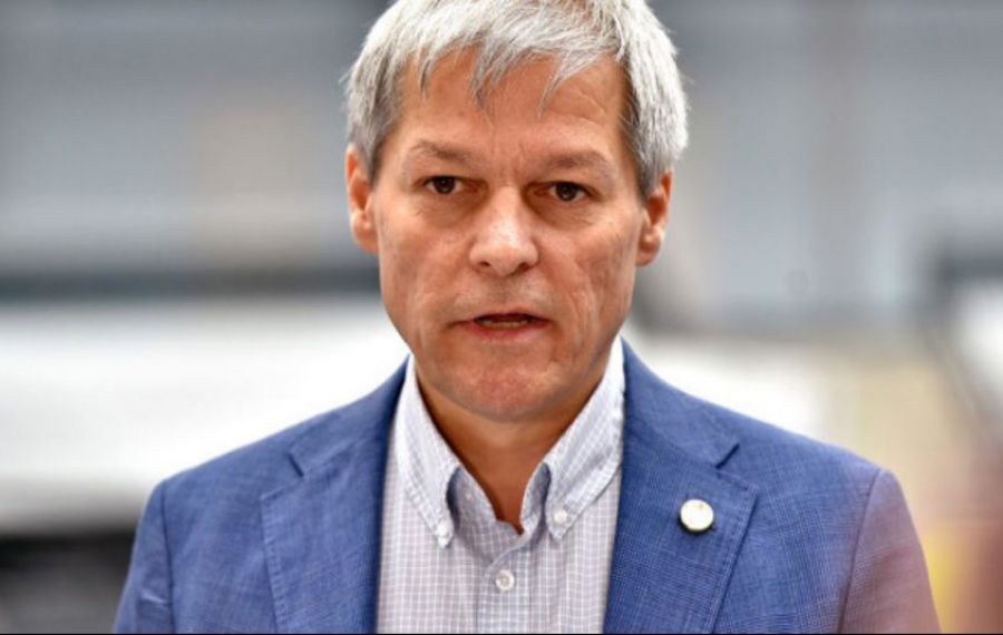 Dacian Cioloș acuză: PNL face noi pensii speciale, fără să crească pensiile mici