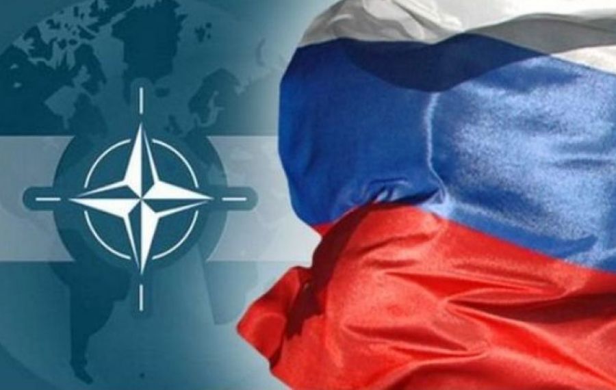 NATO îl amenință pe Putin: "Va PLĂTI un preț mare dacă va alege calea violenței în Ucraina"