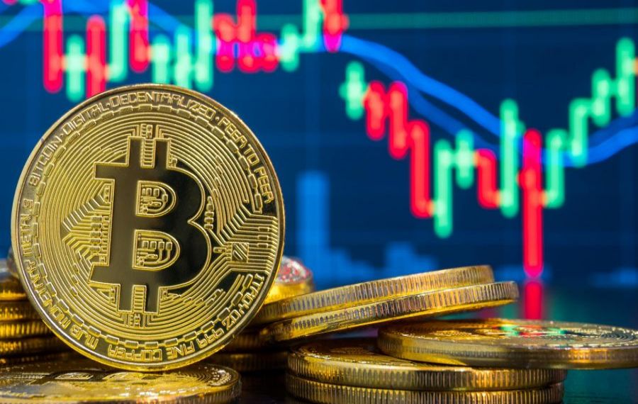 Industria crypto se clatină puternic. Prețul Bitcoin se păstrează în jurul nivelului cheie de 20.000 dolari. Ce așteaptă investitorii