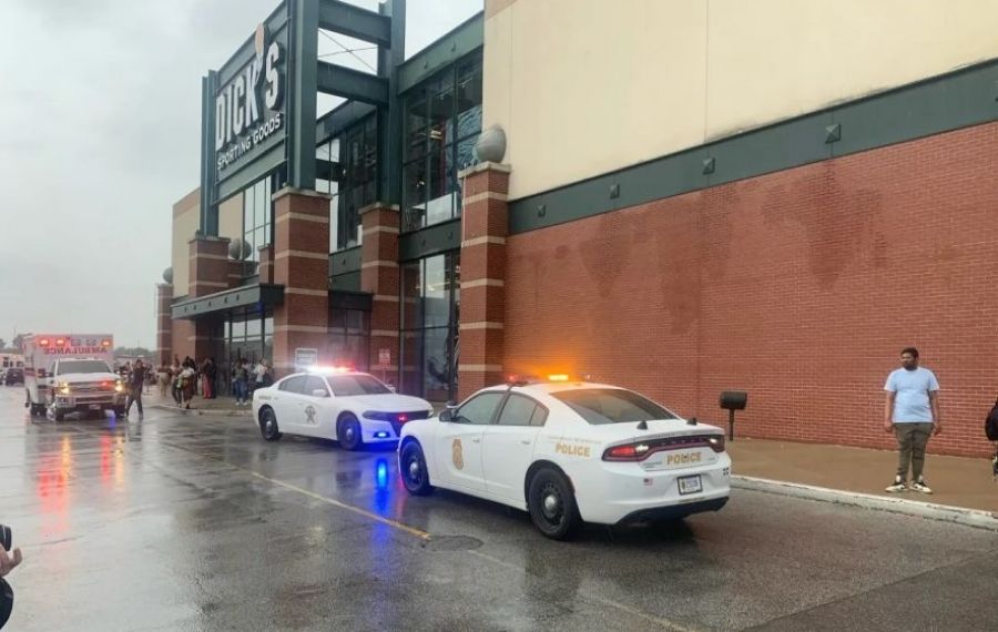 Atac armat într-un centru comercial din statul american Indiana - 3 persoane au murit și alte 3 au fost rănite