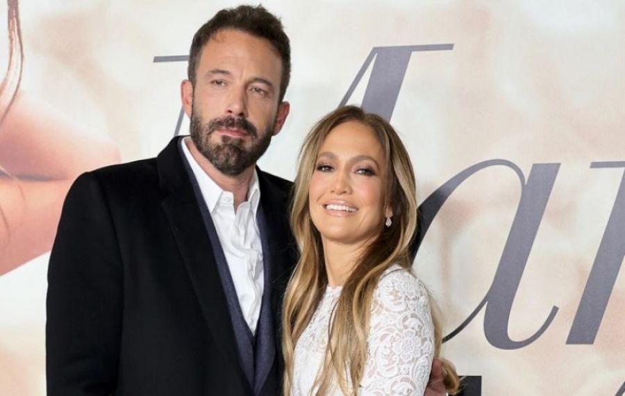 Nunta anului la Hollywood! Jennifer Lopez şi Ben Affleck s-au căsătorit, la 18 ani după încheierea primei lor relaţii